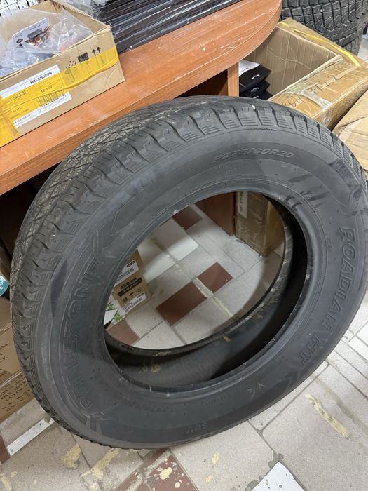 Продам диски с резиной R20