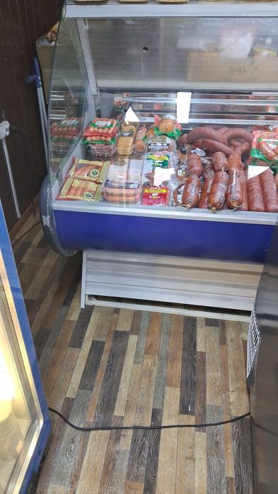 Холодильник бу для магазин