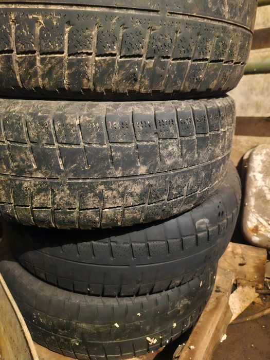 Продам шины на 15 зима, лето.