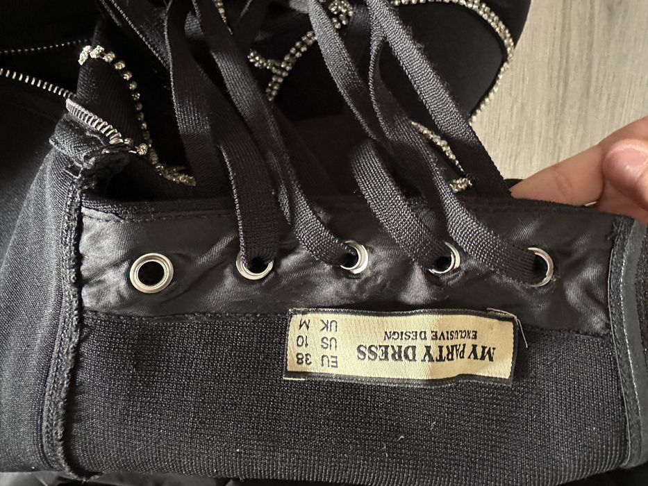 Vand Rochie eleganta