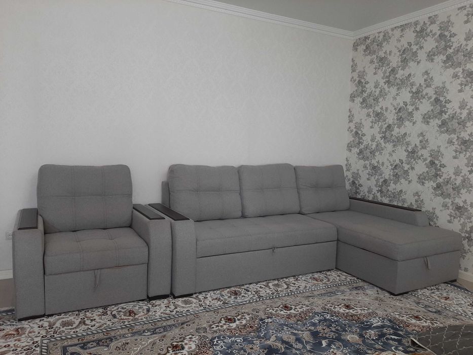 Мягкий уголок, диван