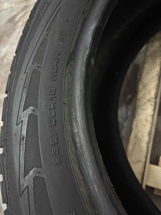 235/55R18 104H GoodYear DOT21