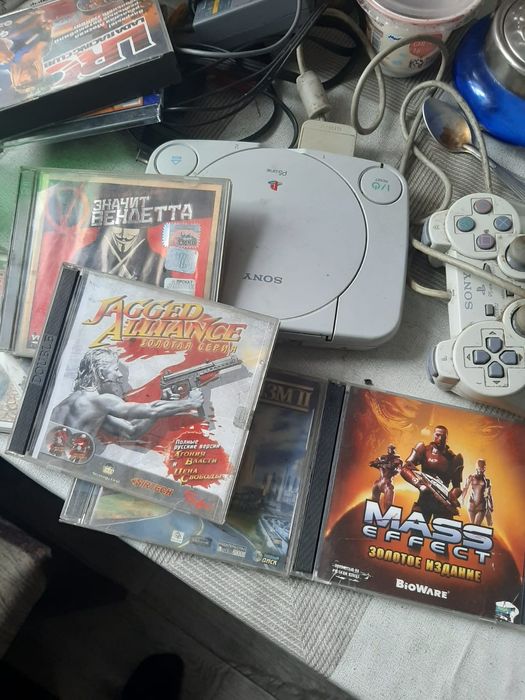 Продам приставки sony