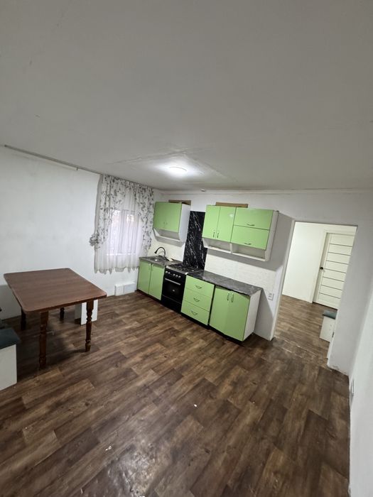 Дом, времянка , квартира