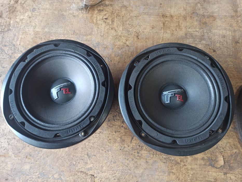 Динамики Урал 20