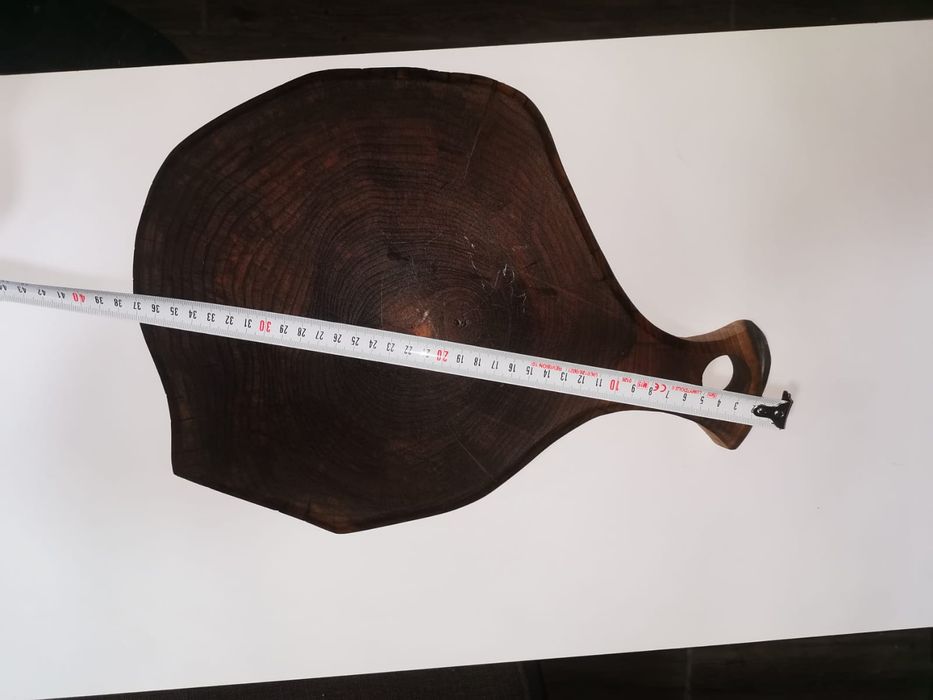 Tocator lemn nuc original rustic