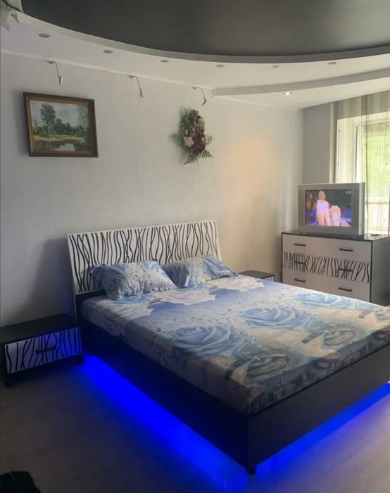 Сарыарка 11-Кенесары, 2ч 2000