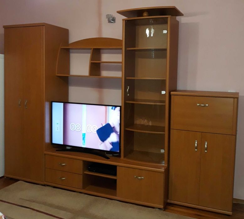 Холна секция/библиотека