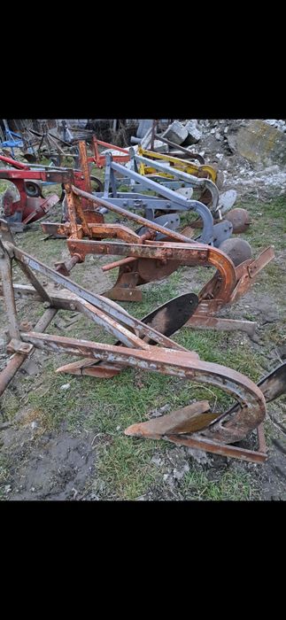 Pluguri sârbești cu 2 brazde