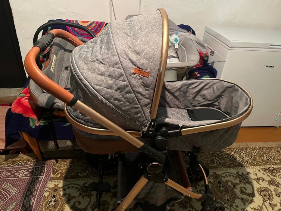 Коляска трансформер автолюлька