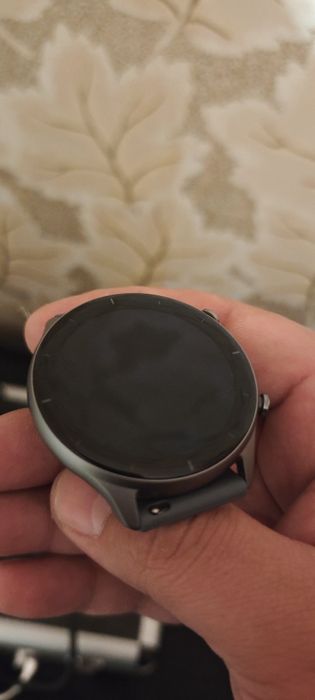 Xiaomi amazfit gtr 2e идеал рабочие с зарядкой