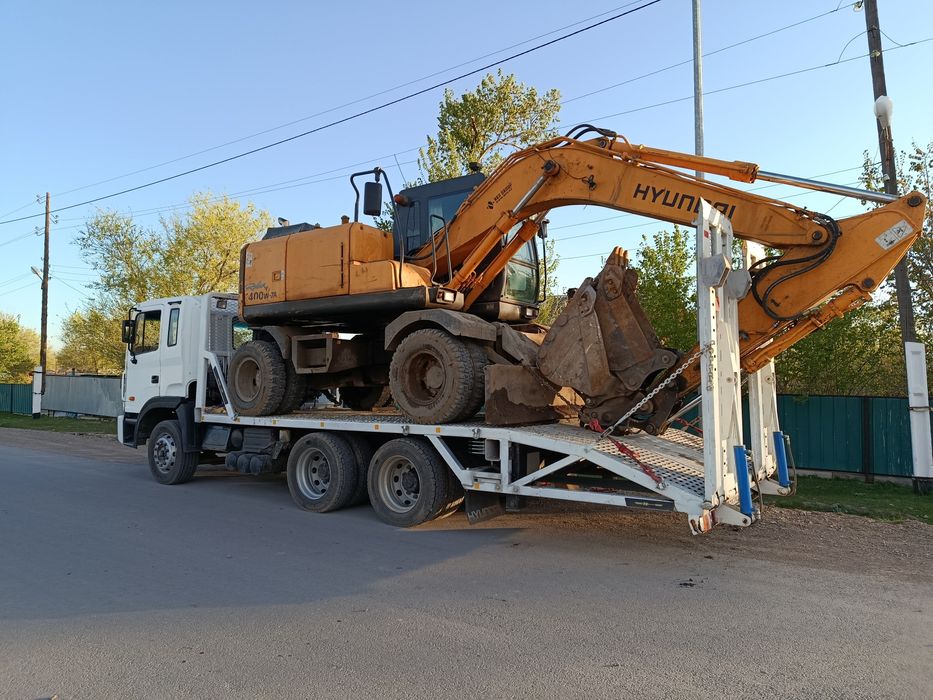 Грузовой эвакуатор, трал