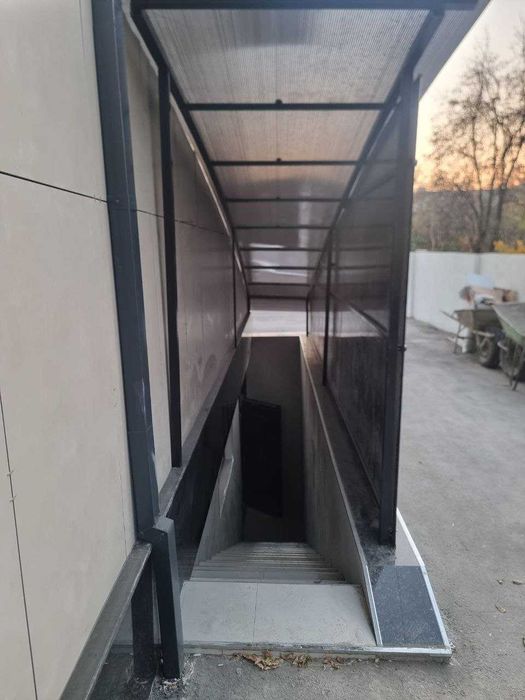 Продается бизнес центр 1800 кв м (АС)