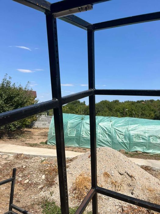 Клетка с размери : 176 / 137 / 137