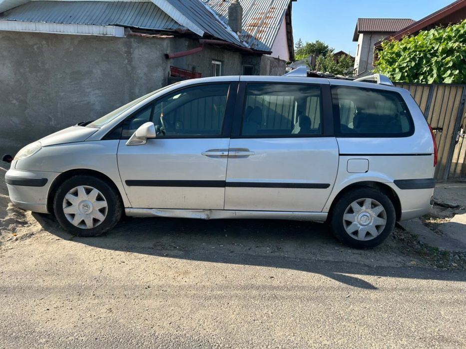 Peugeot 807 2012