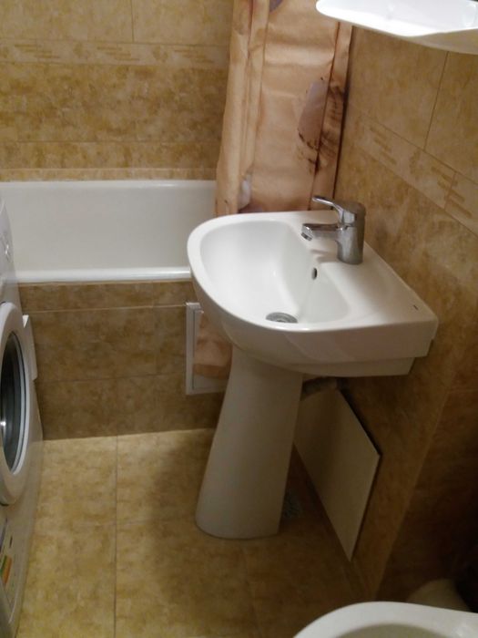 Proprietar , inchiriez Garsoniera , Lacul Tei , Parcul Circului