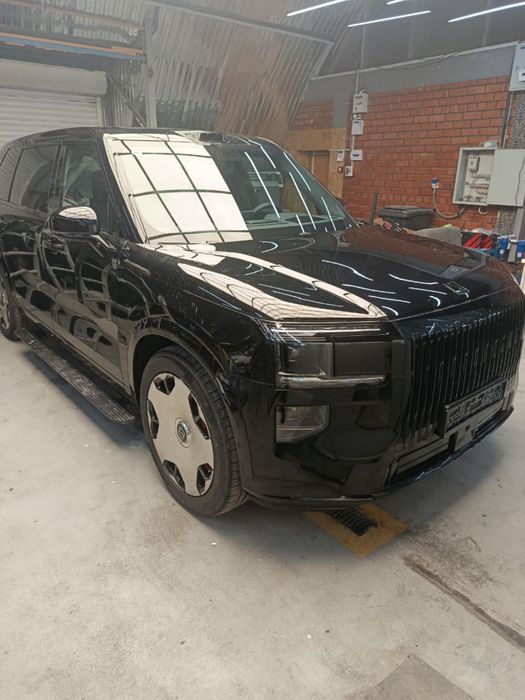 Zeekr 9x Ultra в наличии , 70 квт, майбах диски , поворот сидений