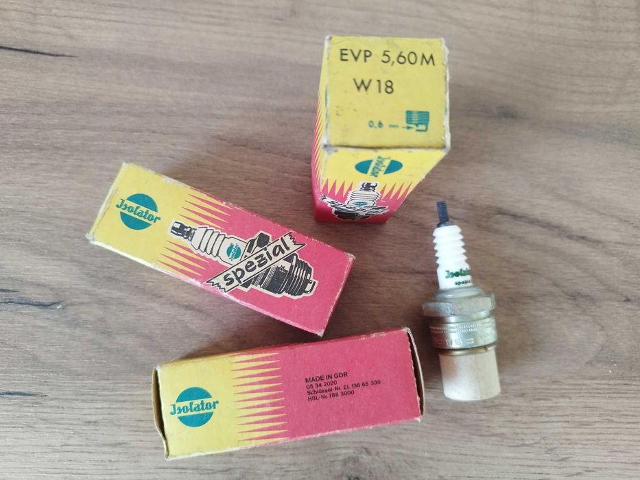 Запалителни свещи Isolator