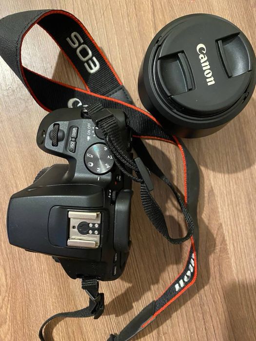 Canon 250D kit 18-55