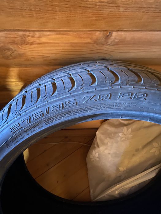 Летняя шина 275/35R22