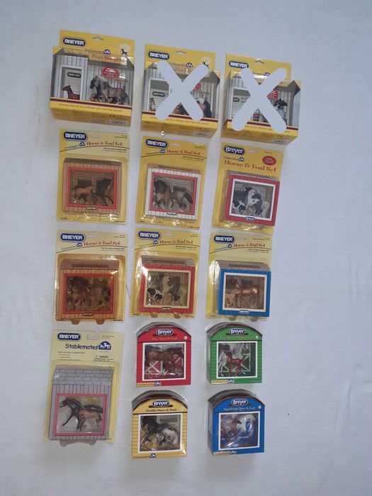 set figurine cai Breyer noi in cutie