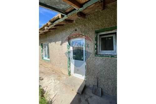 Продава се Къща в с. Върбак, Област Шумен - 110 кв.м за 289 €/кв.м - Снимка #4