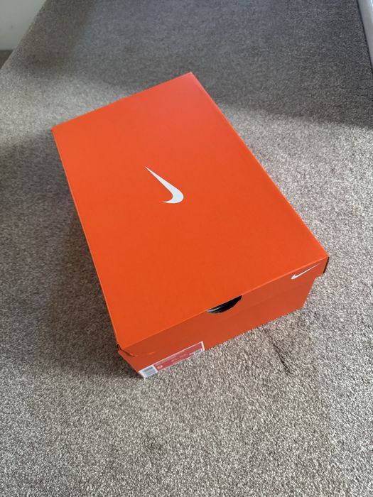 Nike Vomero ( marimea 42 )