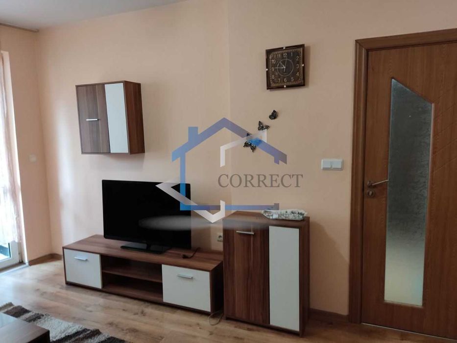 Дава се под наем Двустаен апартамент в Варна, Цветен квартал - 55 кв.м за 357 € - Снимка #4