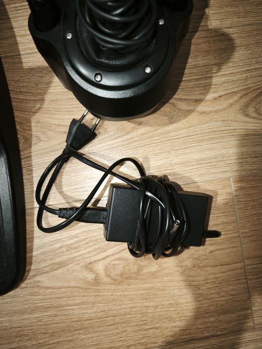 Logitech G923 TrueForce + Shifter