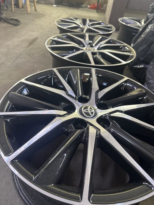 Продам диск r18 от камри 75 оргинал