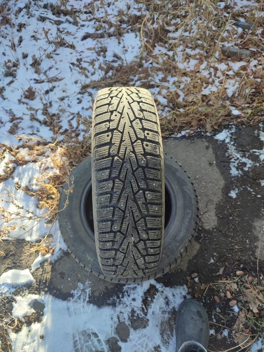 Продам зимнюю резину