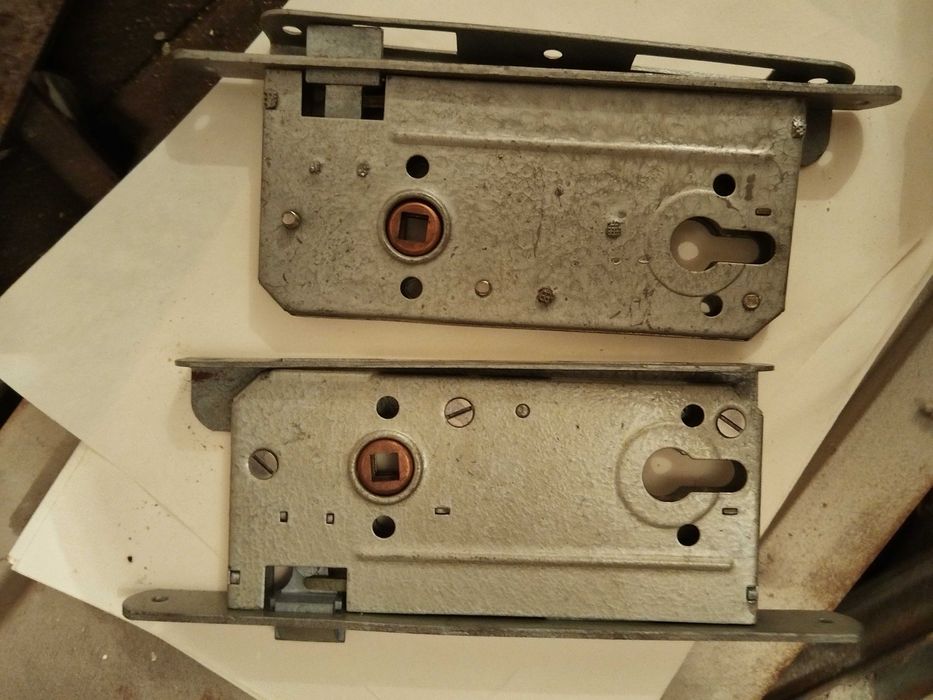 Антична розетка от месинг Патронник Yeti с 3 ключа Секретни брави