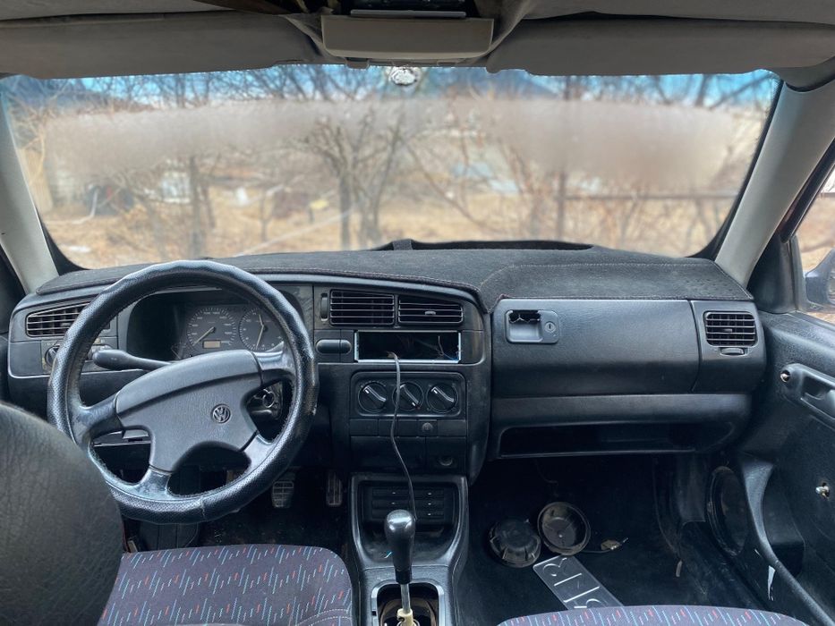 Golf срочно сатылады