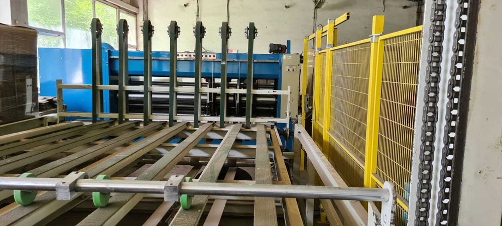 Vand utilaj cutii carton: Slotter 2500 reglaj automat cu eliminare/paletizare automata