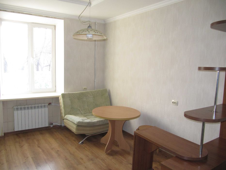 3х-комн квартира Менделеева 1