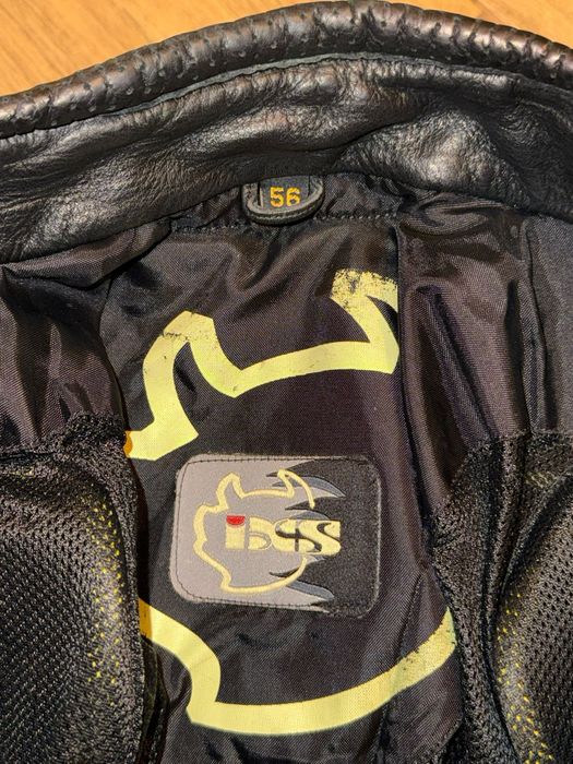 Geaca moto  piele ixs mărimea 56