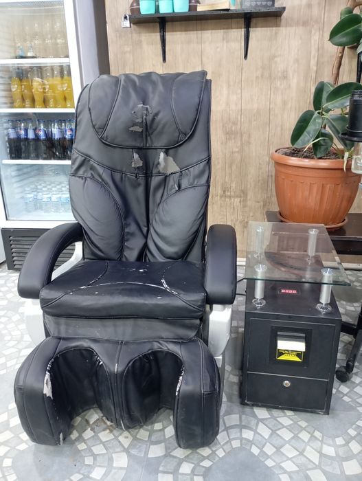 Моссожни кресла холати зур