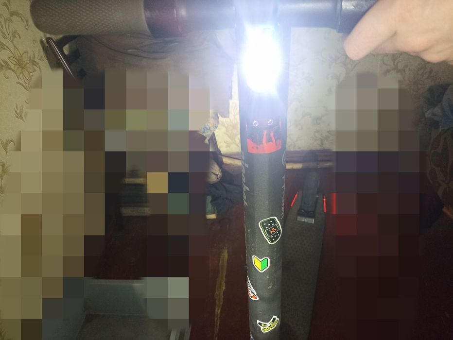 Электросамокат nineboot es2 на запчасти