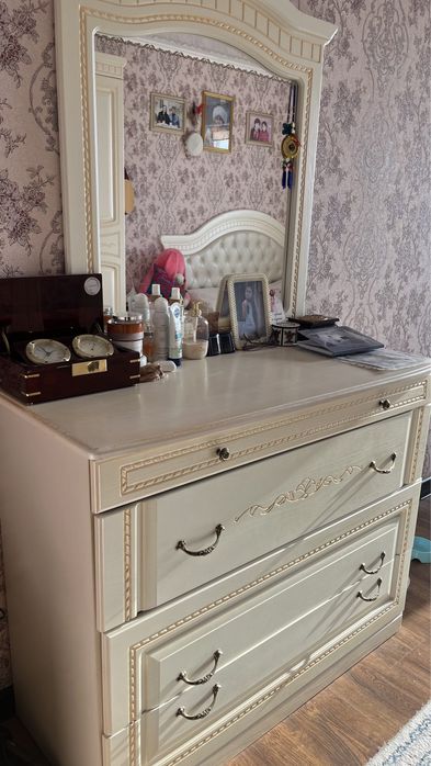 Спальный гарнитур сатамын,жақсы жағдайда