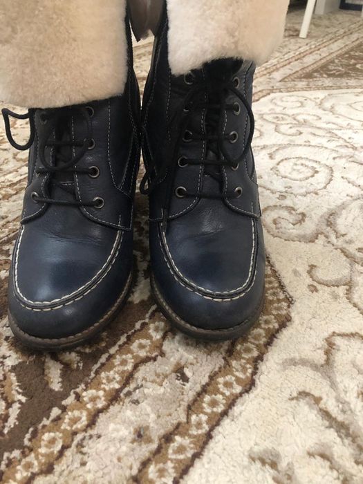 Продаю ботинки