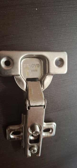 Продам петли для мебели.