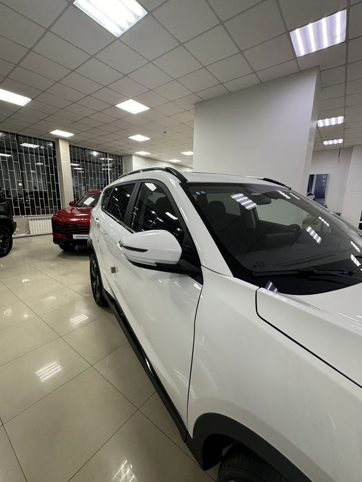 Продам Jetour x70