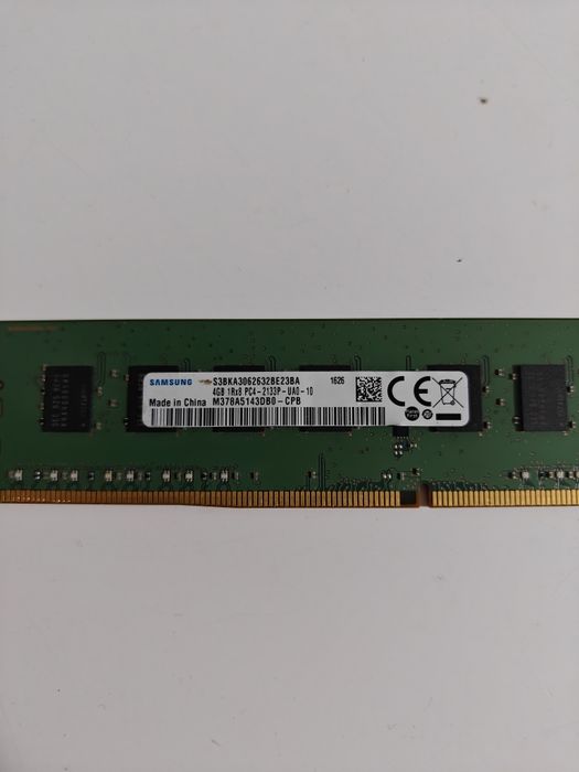 Plăcute RAM DDR4 cu defect / netestate