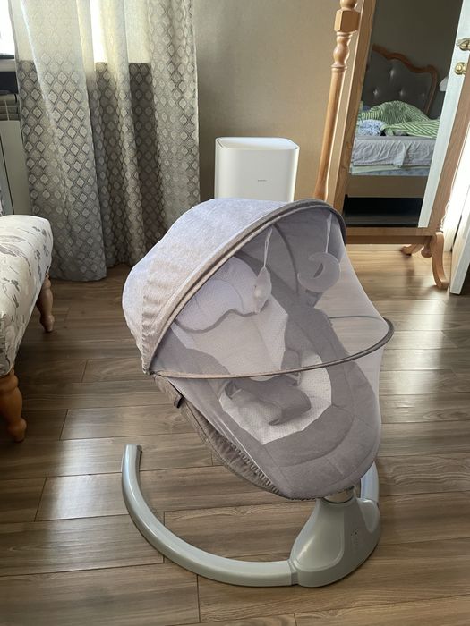 Шезлонг для новорожденных