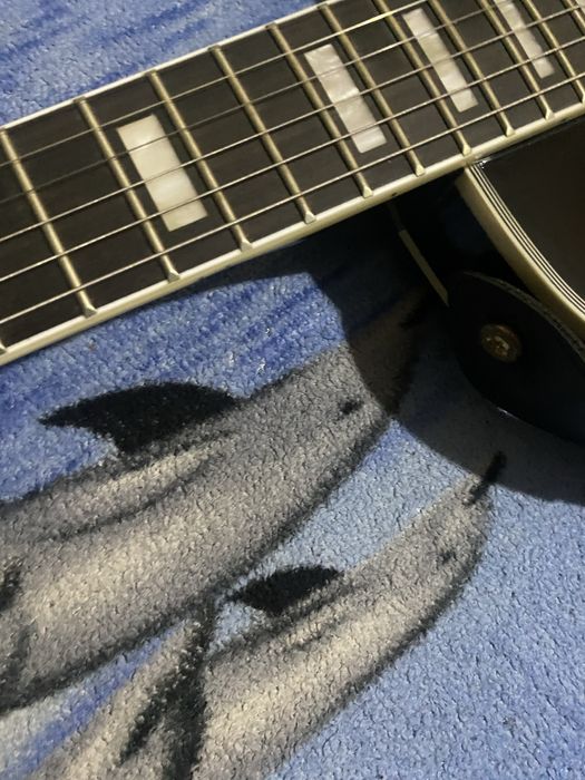 Продаю LesPaul custom
