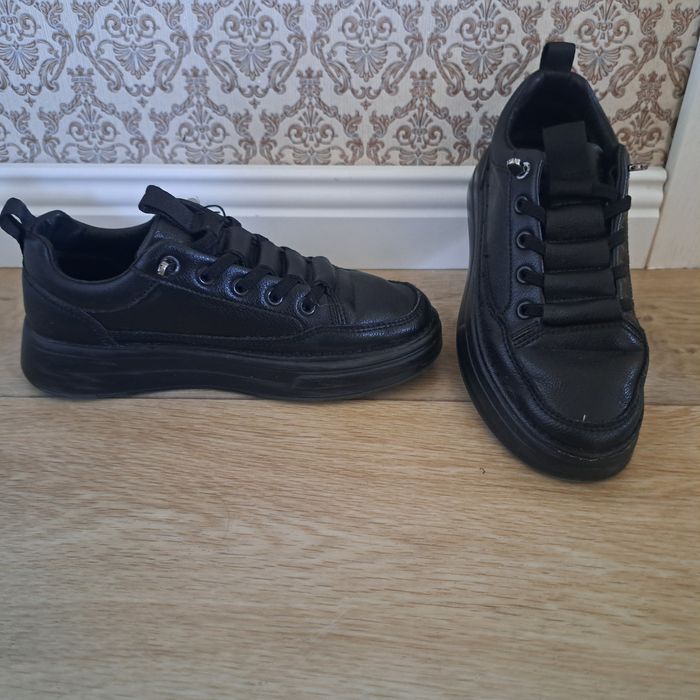 Школьные туфли для мальчика