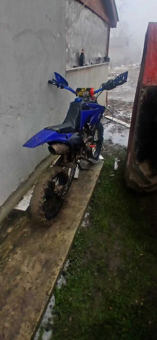 Vând cross 125cc 4t