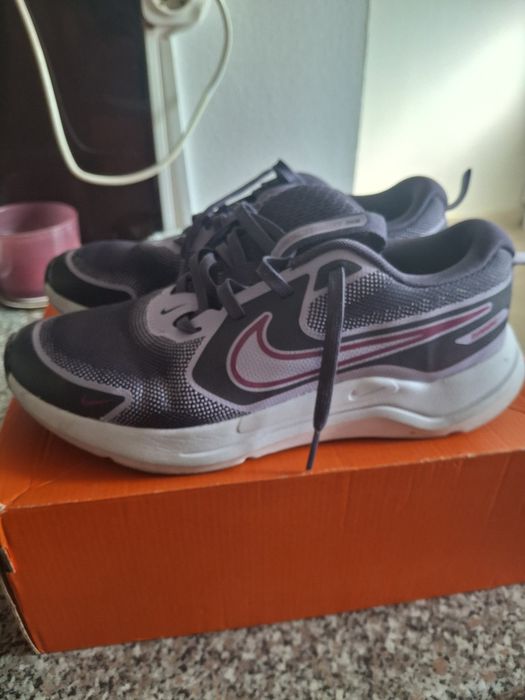 Sneakers nike cosmic runner