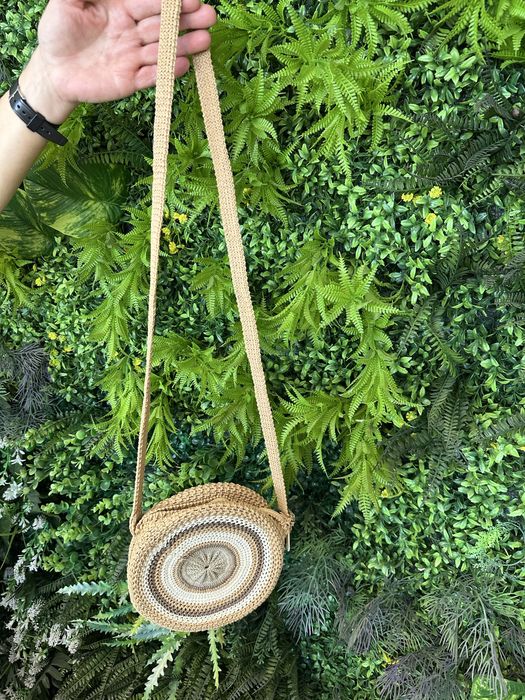 Нова плетена чантичка от Бали