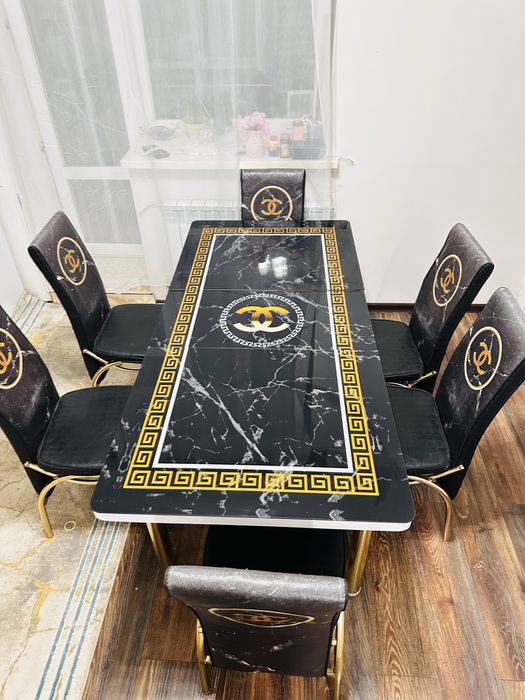 кухонный стол с 6 стулями